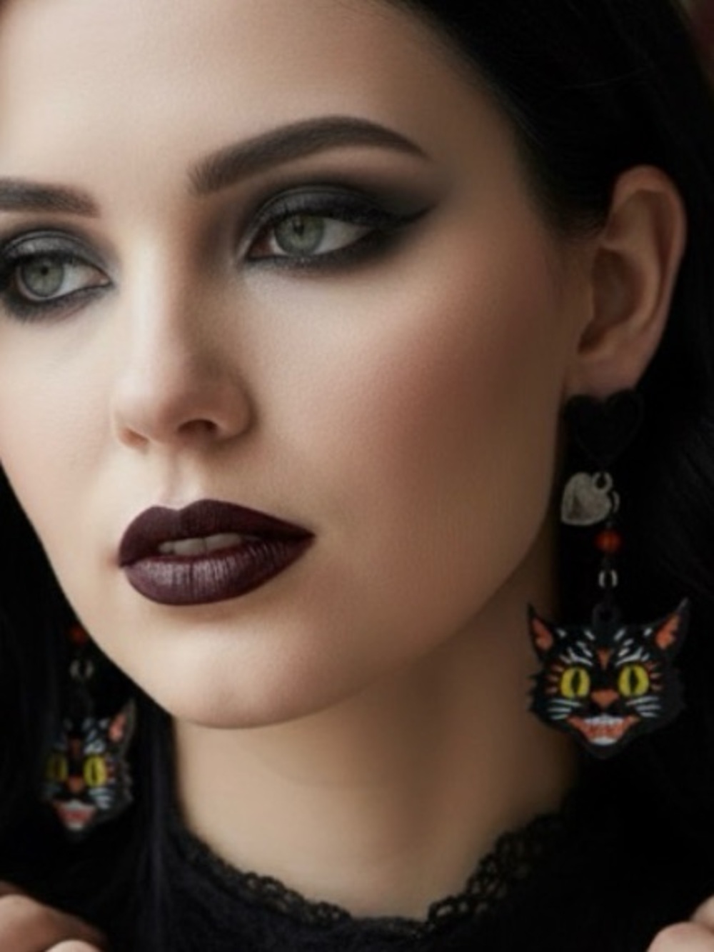 Black Cat Heart Dangle Earrings - Halloween Spooky Cat Jewelry